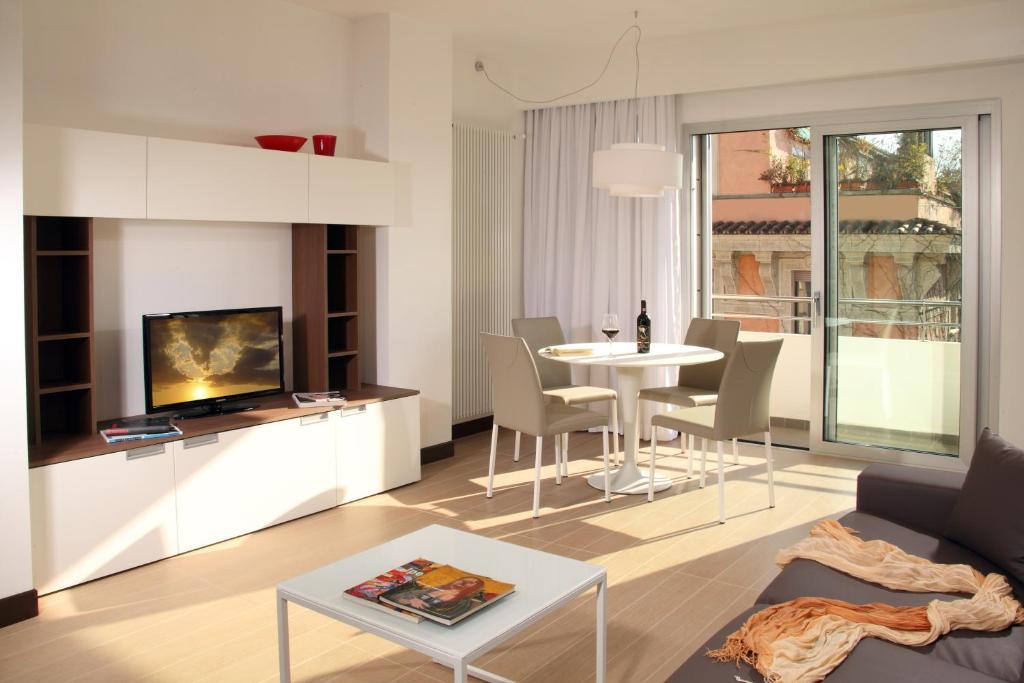 Suite Kitchenette
