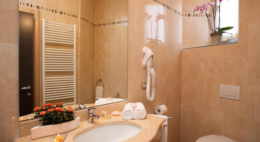 Superior Double or Twin Room with Balcony
