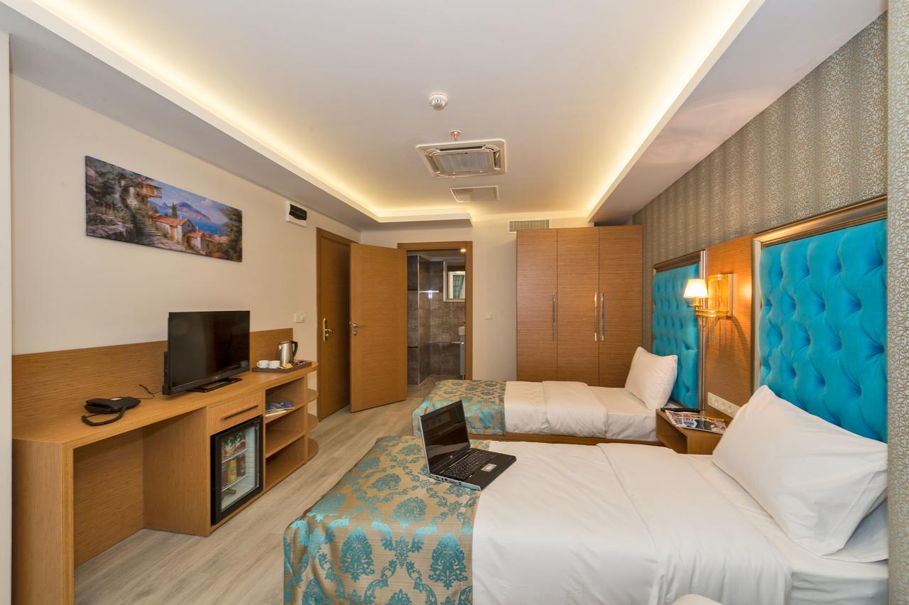 Deluxe Double or Twin Room