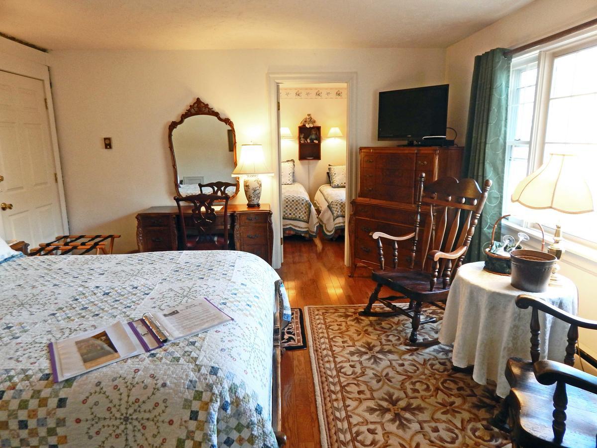 Family Suite,527307231:JPEG