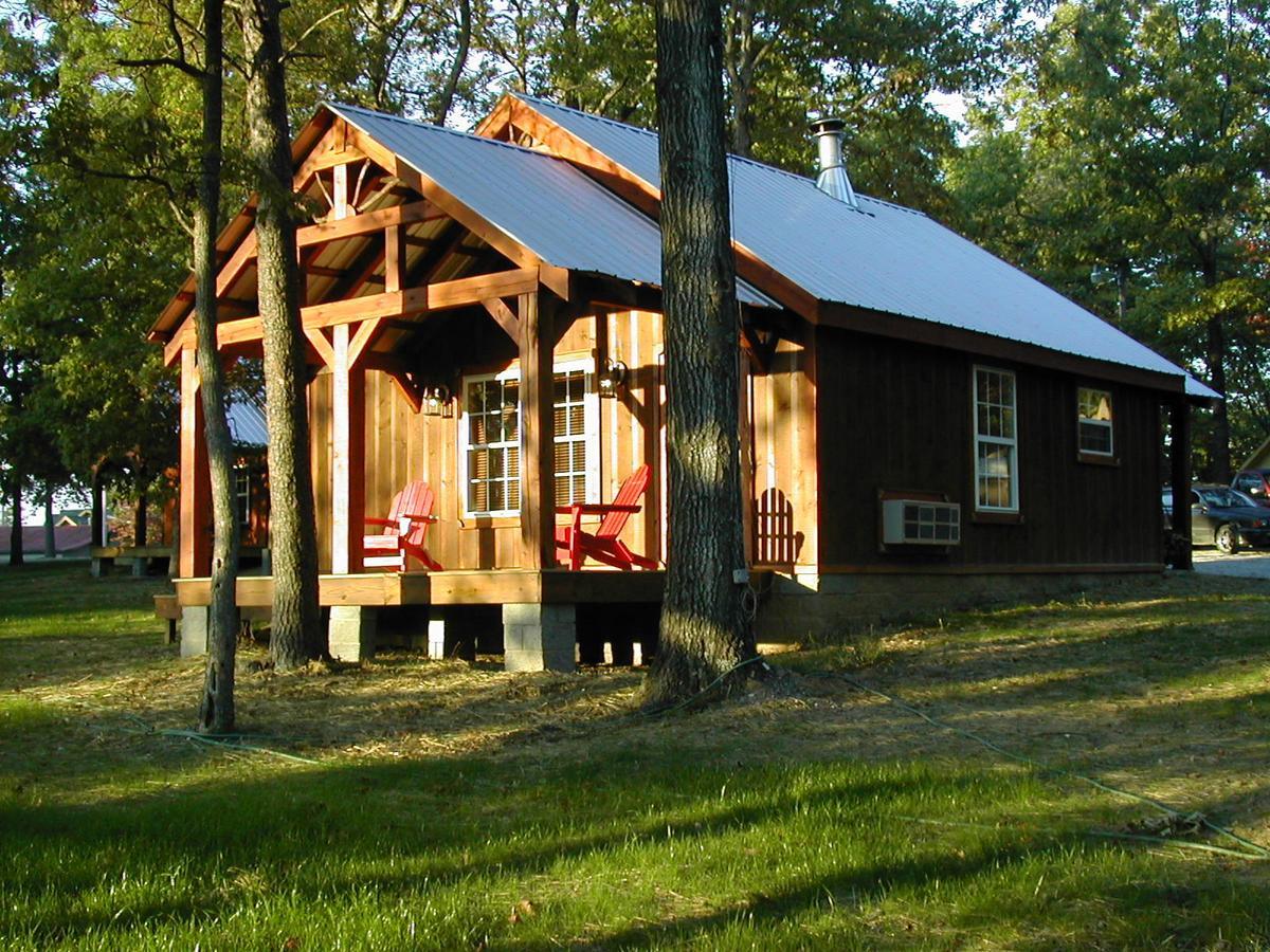 One-Bedroom Cabin