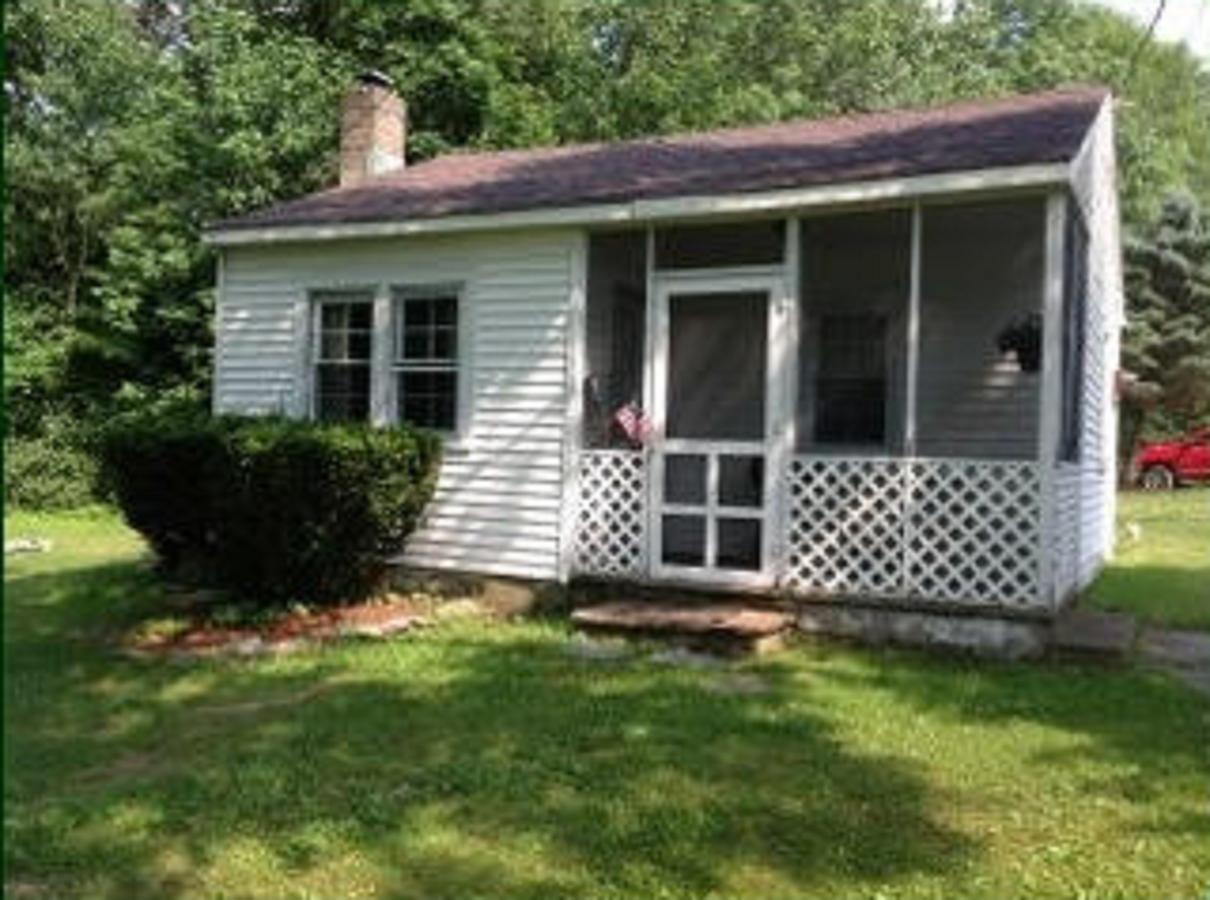 One-Bedroom Cottage