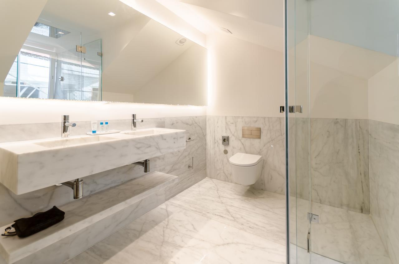 Premium Double or Twin Room City View