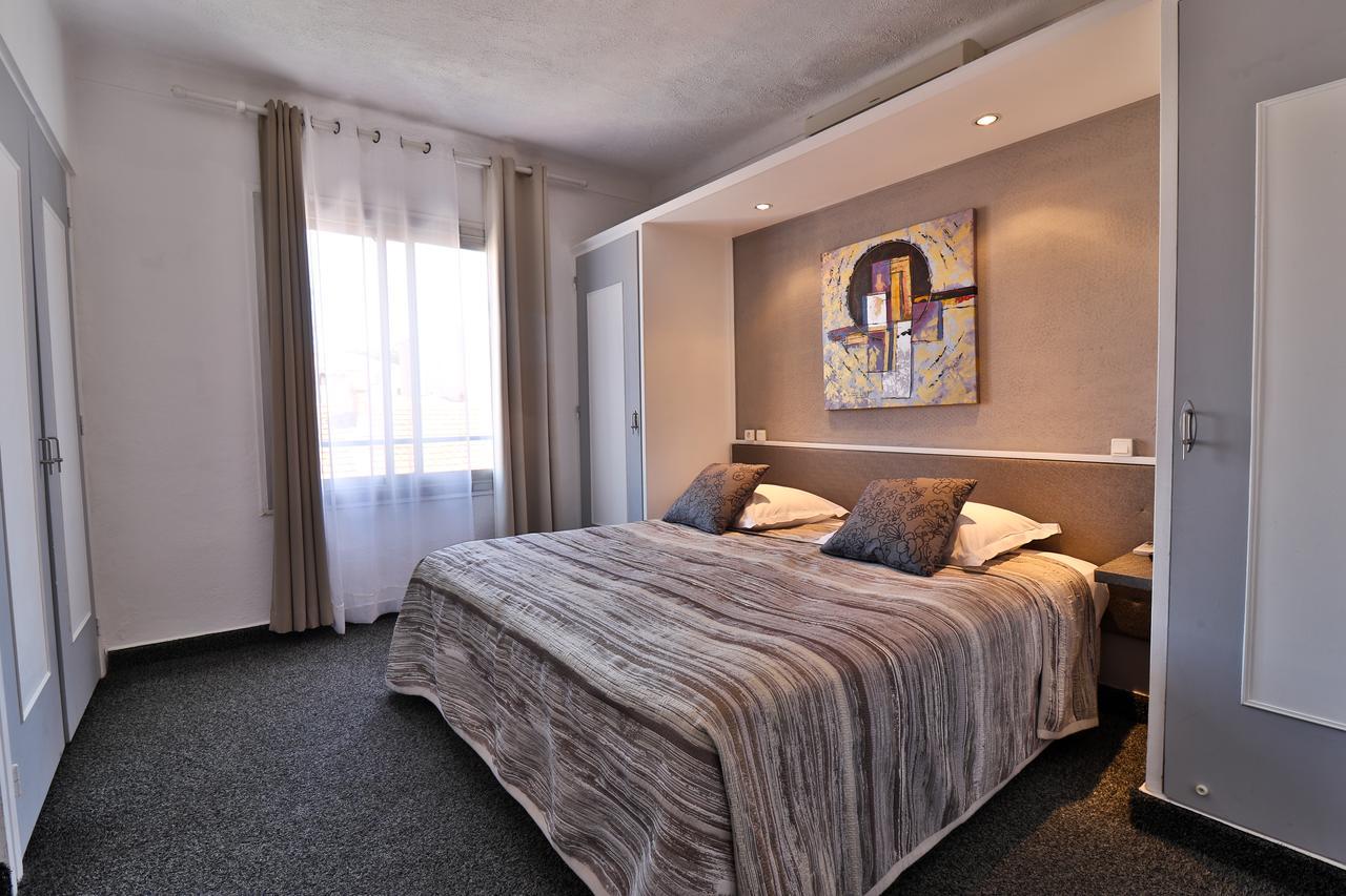 Superior Zimmer im zweiten Stock ohne Balkon (zwei Erwachsene + zwei Kinder)