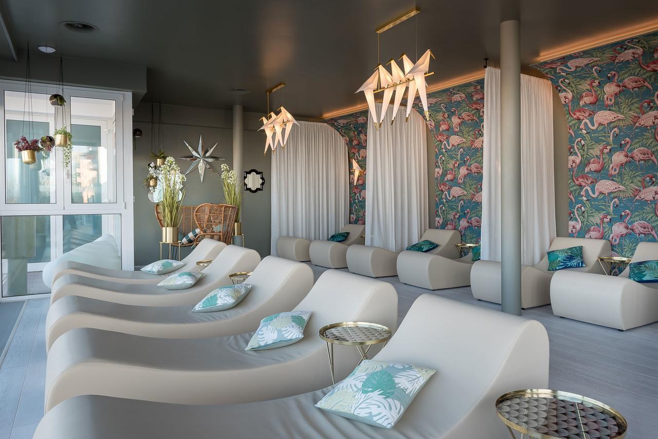 Suite Junior avec Spa - Vue sur Ville