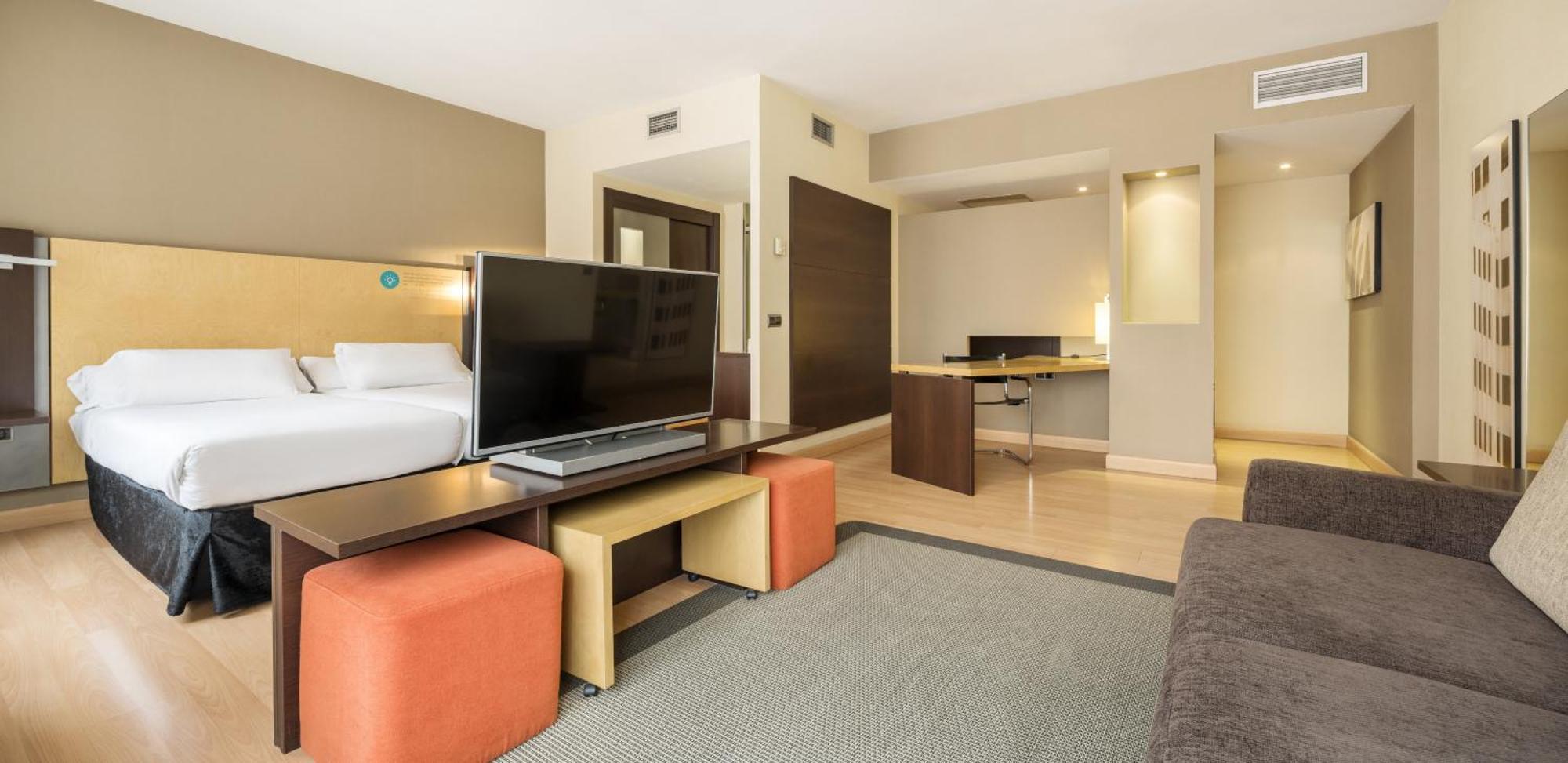 Premium Double Room,561869460:JPEG