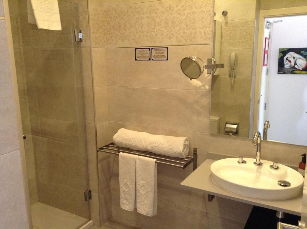 Economy Double Room,1652758103:JPEG