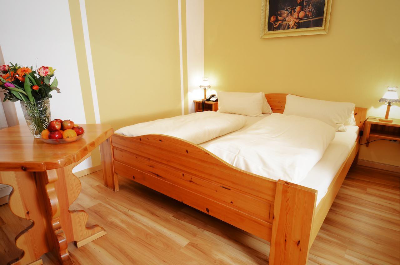 Double Room,566802441:JPEG