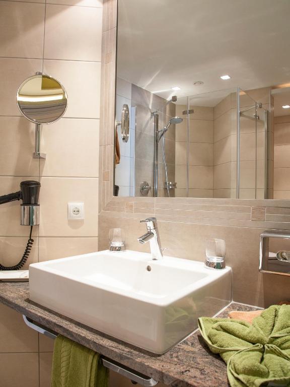 One-Bedroom King Suite with Sofa Bed