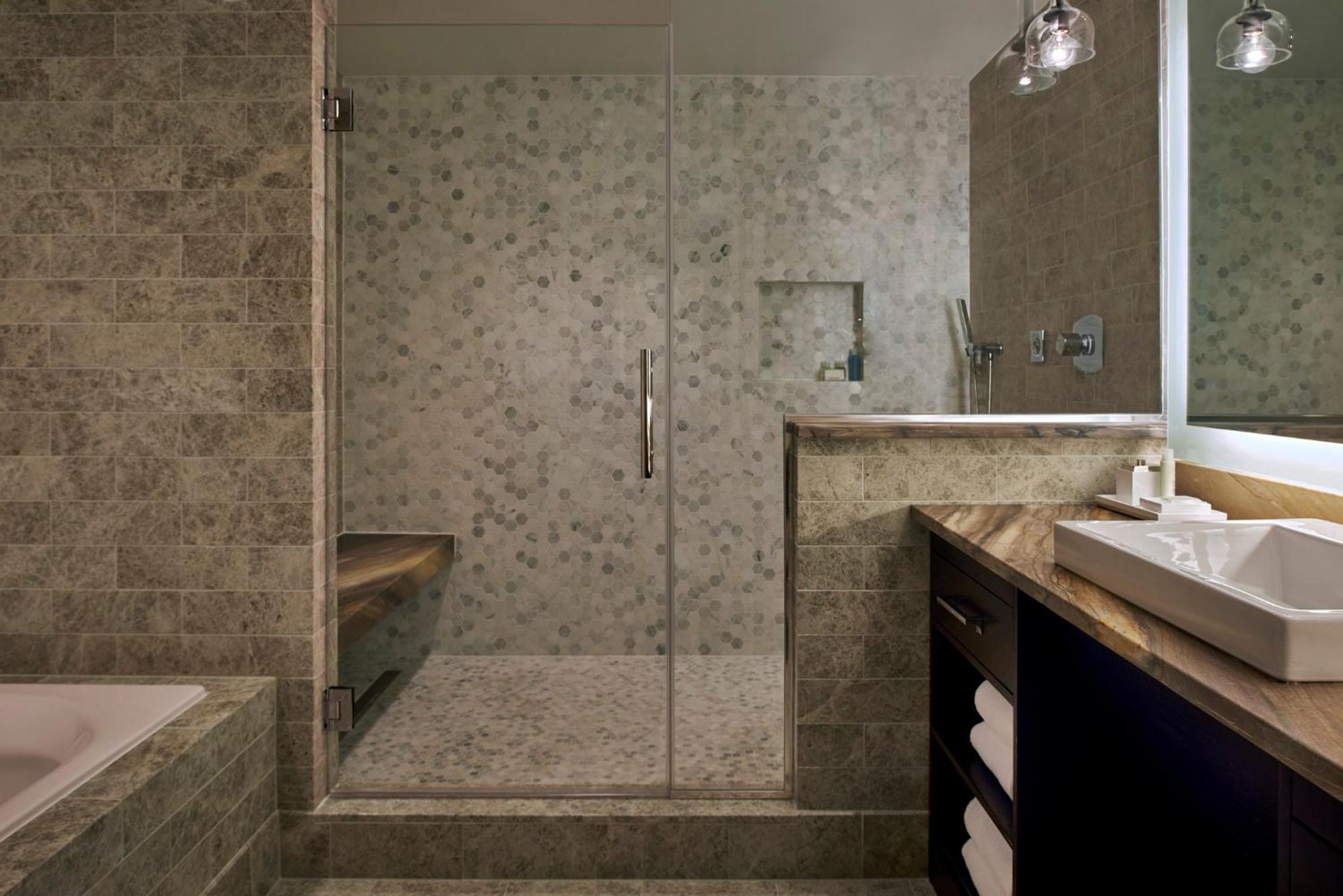Chicago Suite