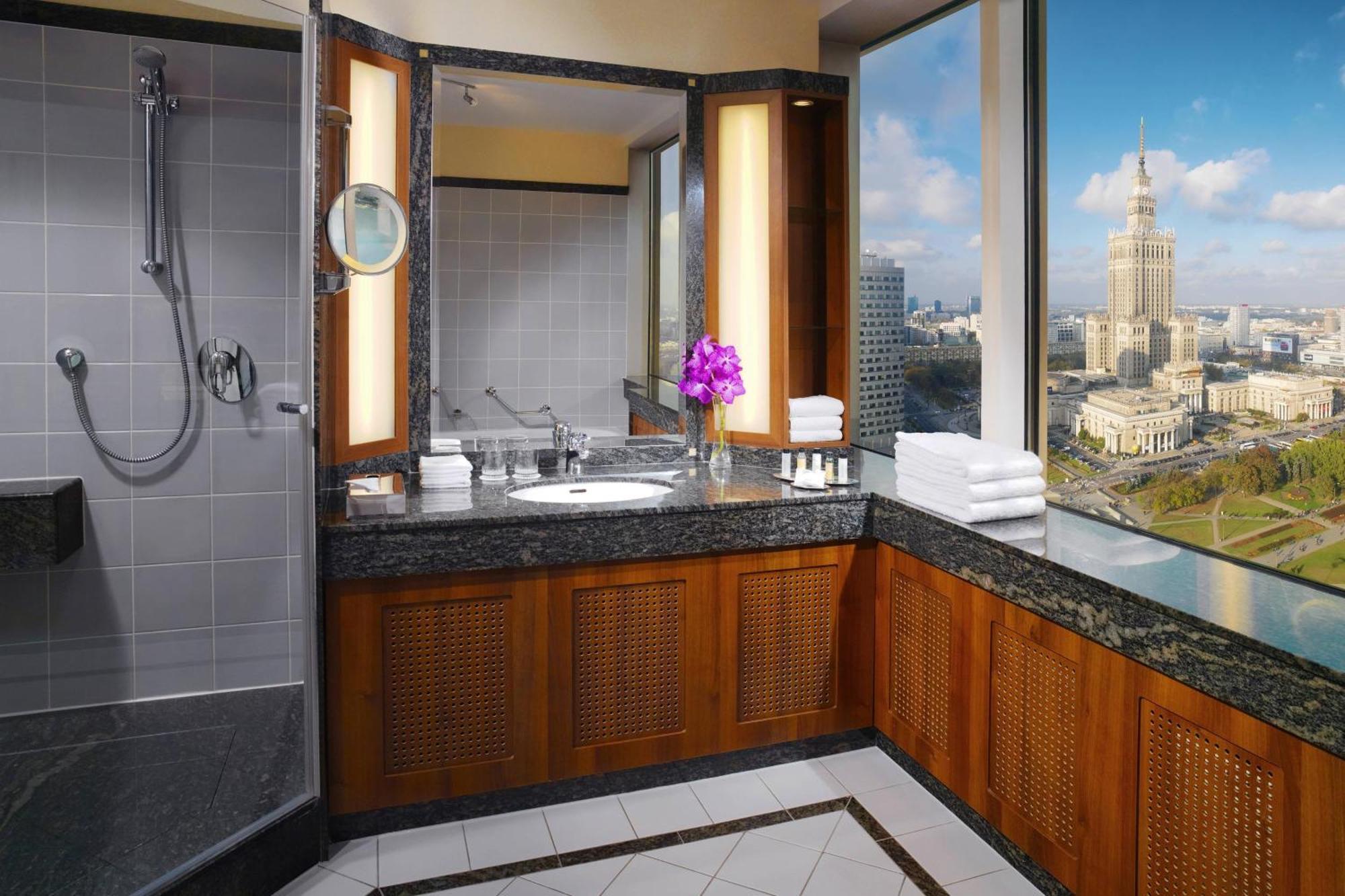 Corner Junior Suite