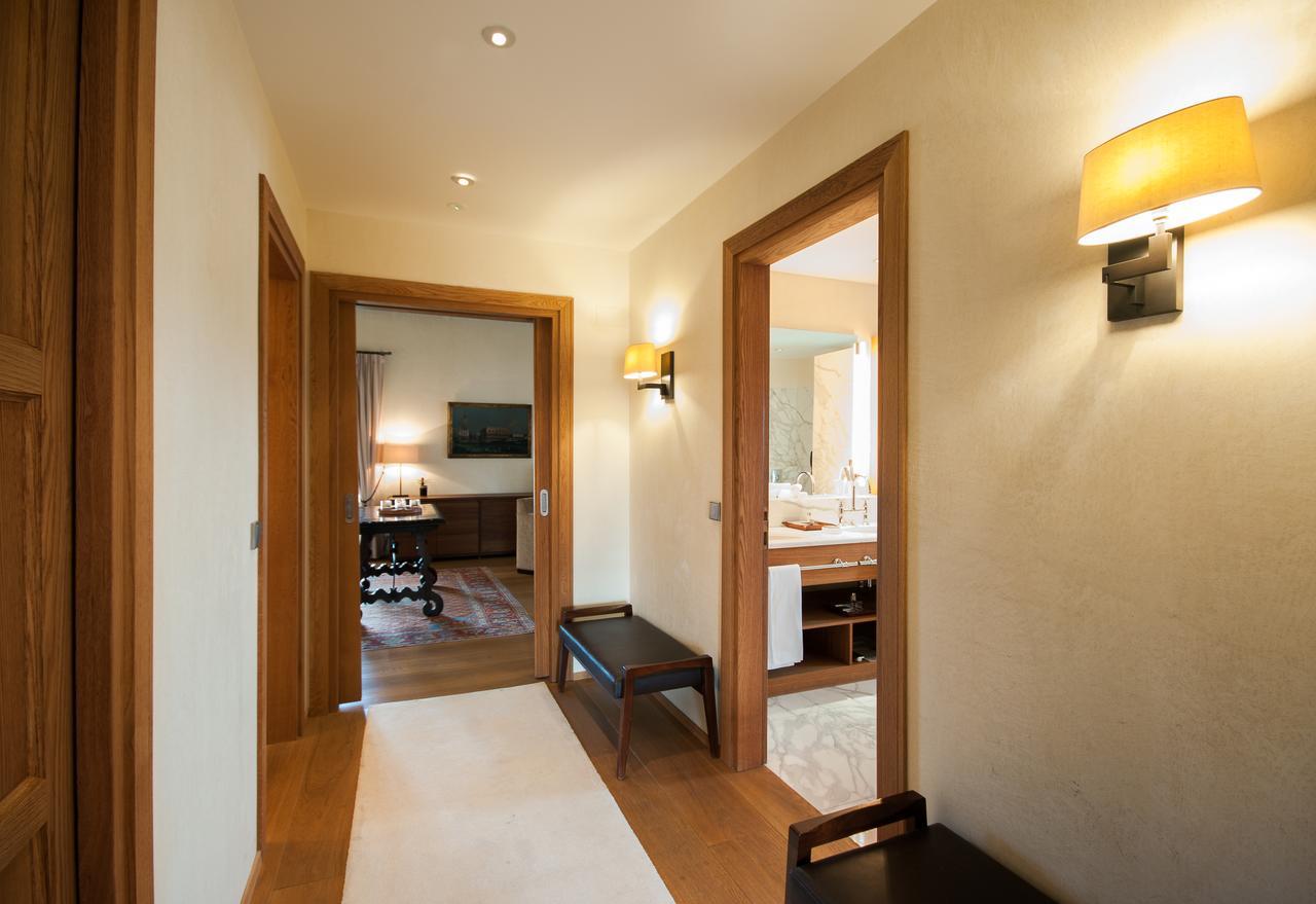 Deluxe Suite with Spa Access