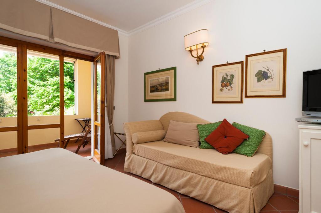 Classic Double Room