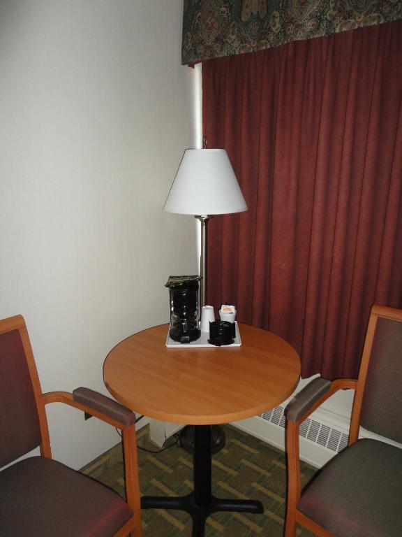 Double Room Two Double Beds Non-Smoking