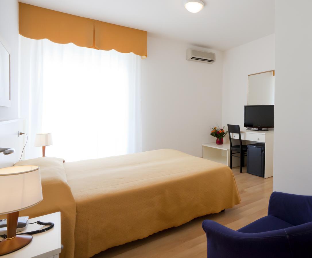 2 Camere Matrimoniali Comunicanti