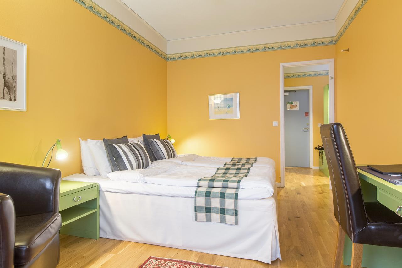 Economy Twin Room