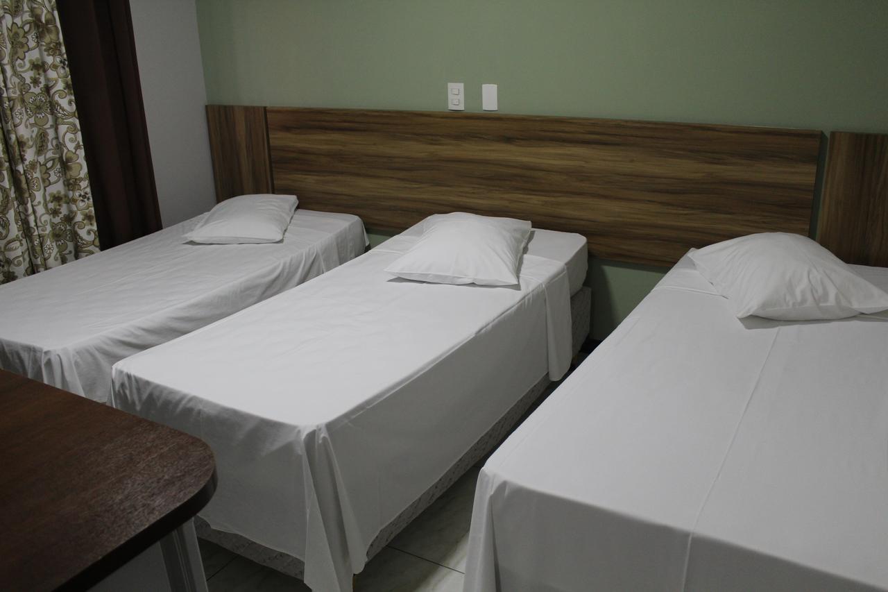 Quintuple Room