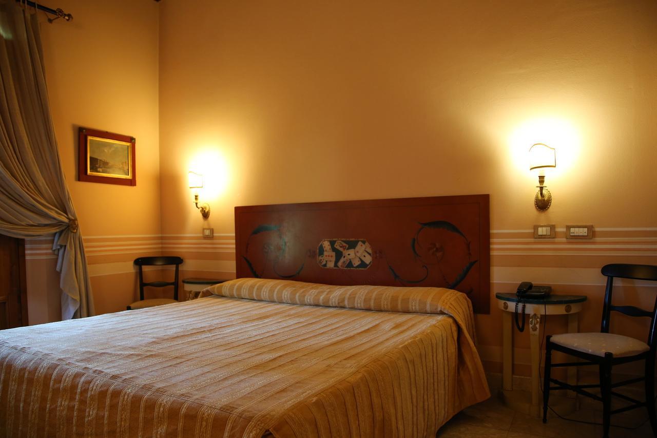 Classic Double Room,630146328:JPEG
