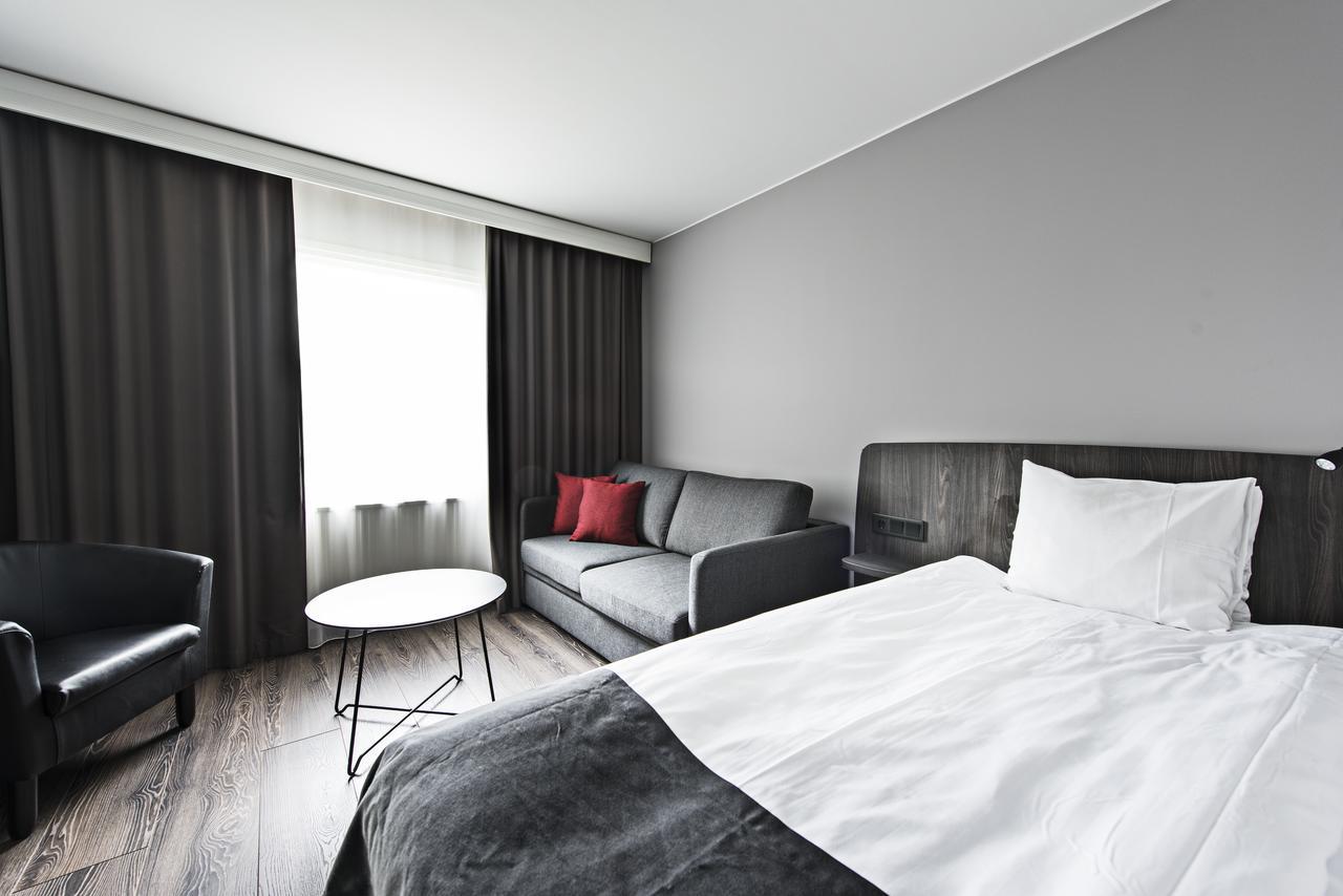 Einzelzimmer mit Schlafsofa