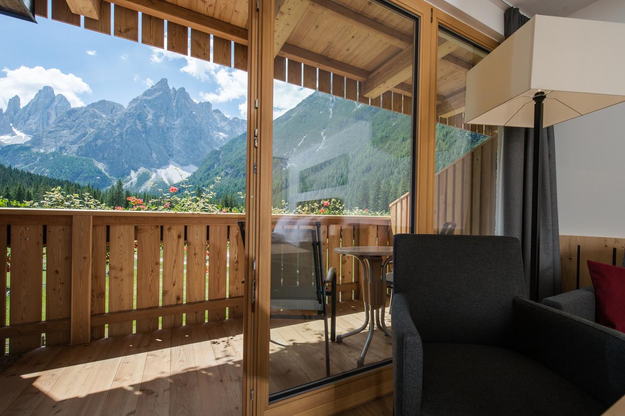 Double or Twin Room Mountain View