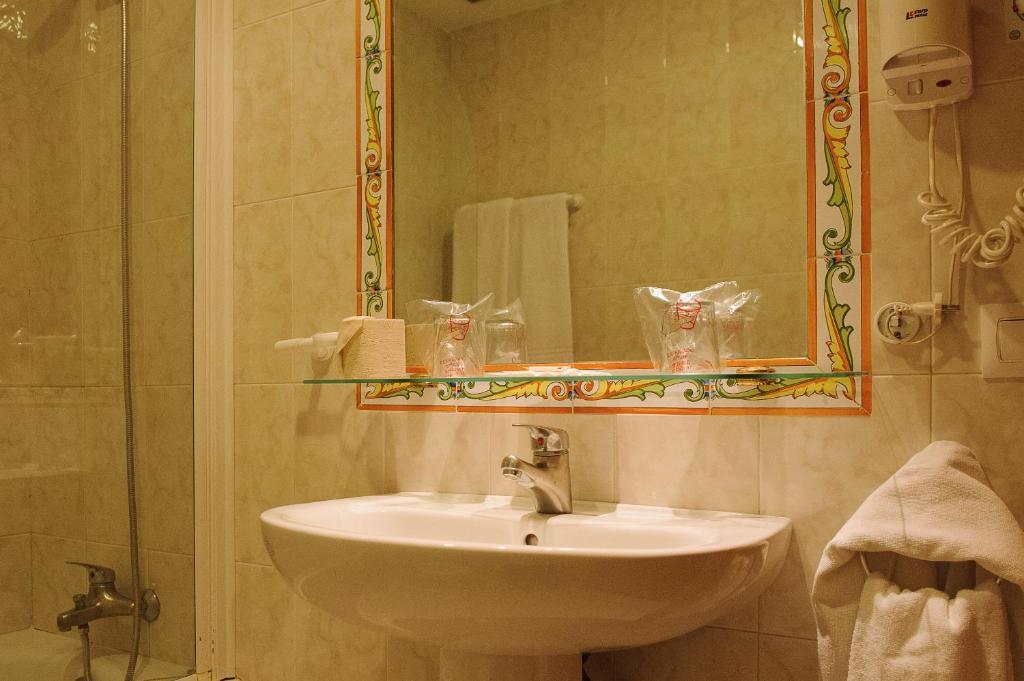 Twin Room with Extra Bed