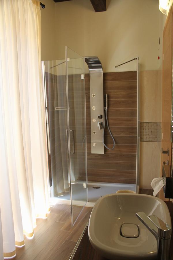 Double or Twin Room,639374229:JPEG