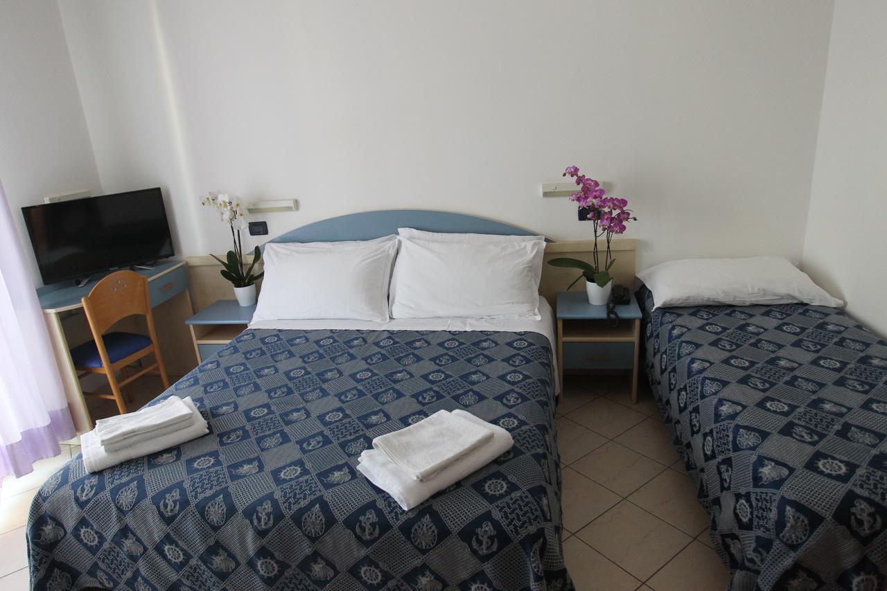 Triple Room Balcony