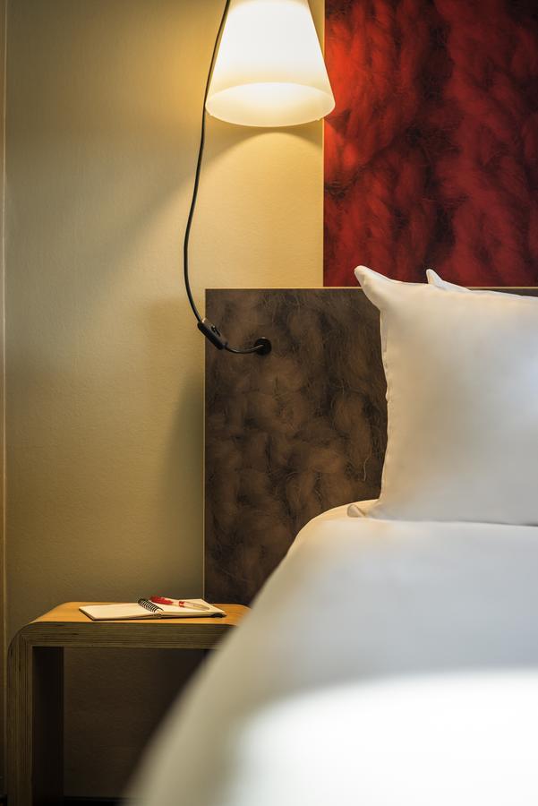 Double Sweet Room by Ibis