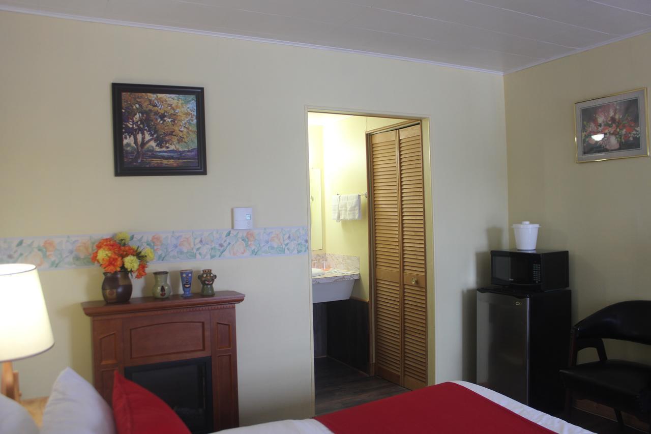 Regular Triple Room