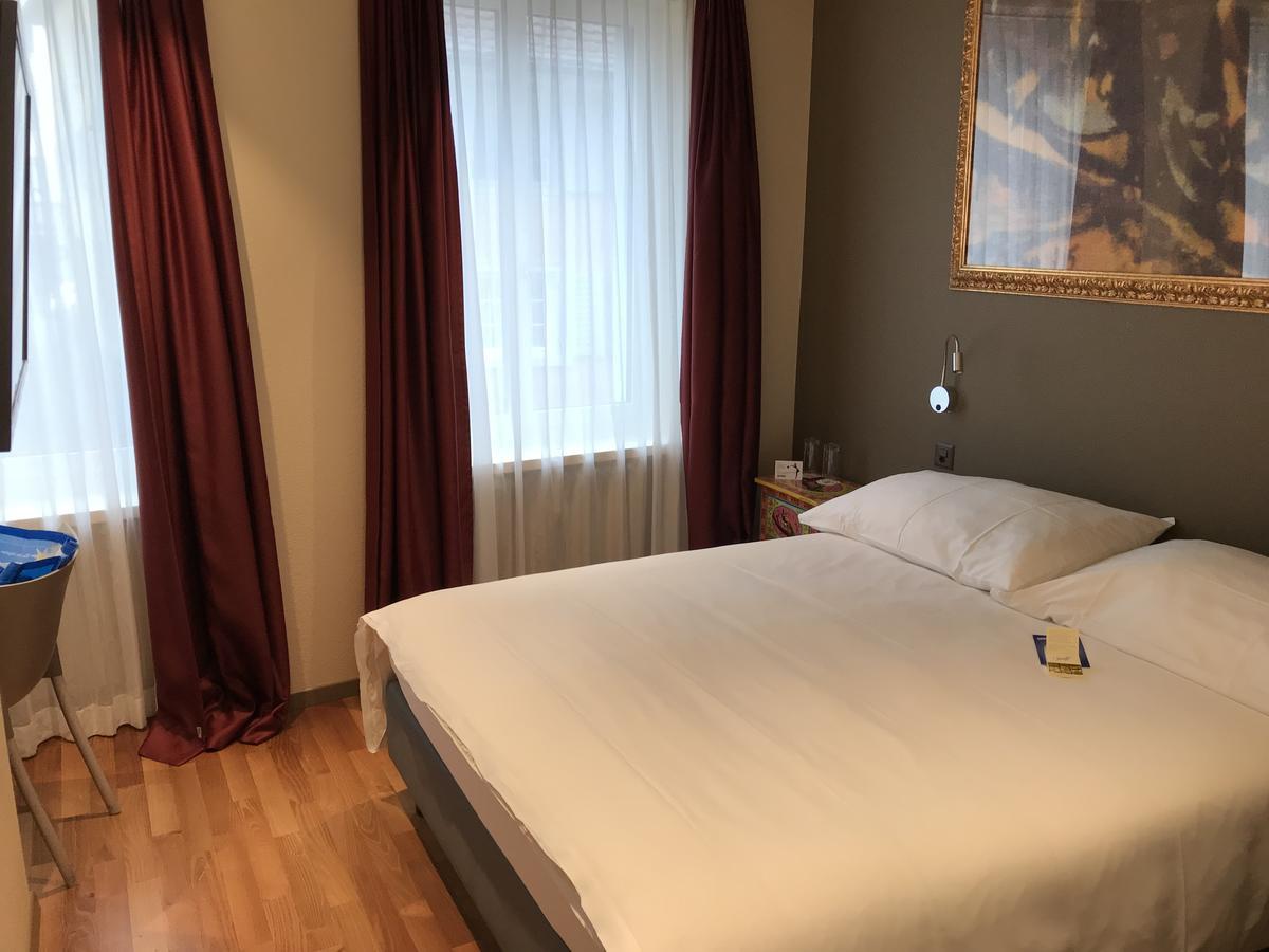 Deluxe Double Room,642452187:JPEG