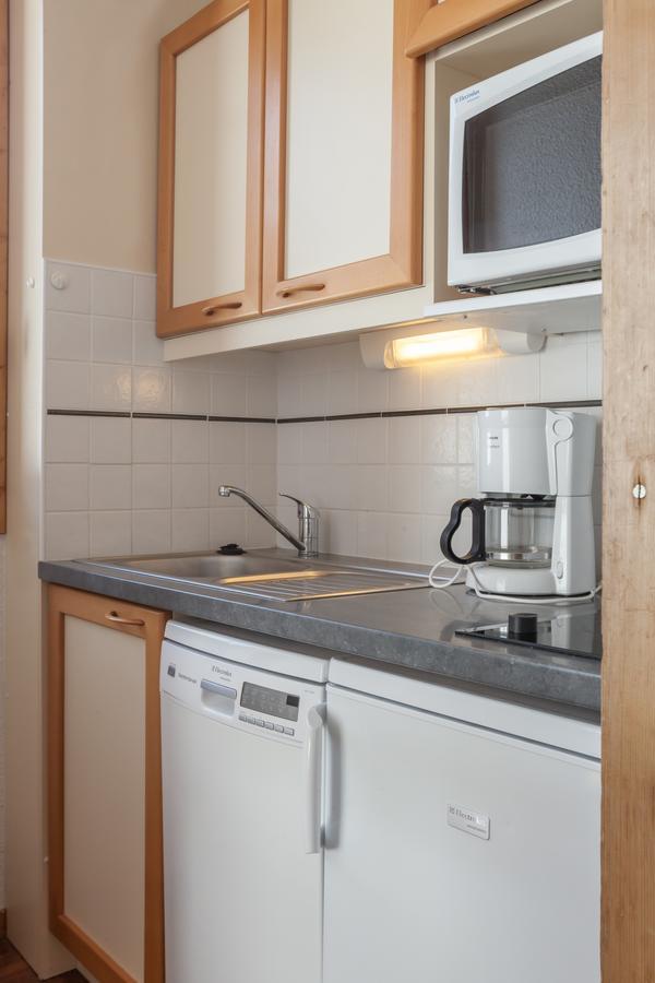 Two-Bedroom Apartment,1334457428:JPEG