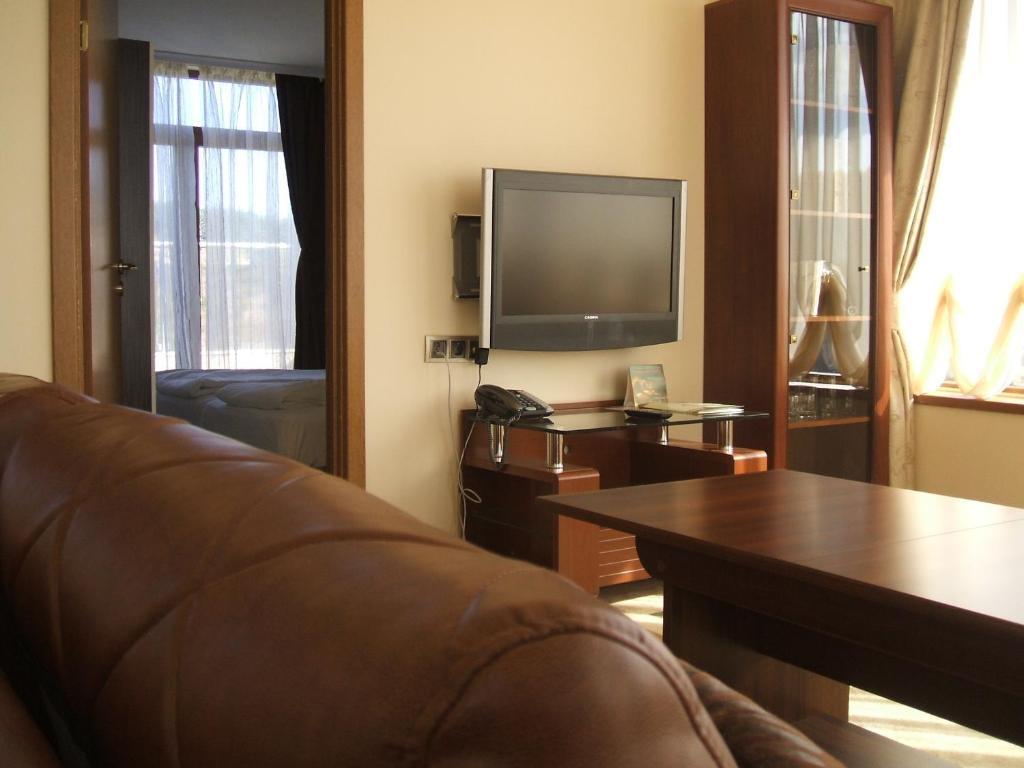 Superior Two-Bedroom Suite