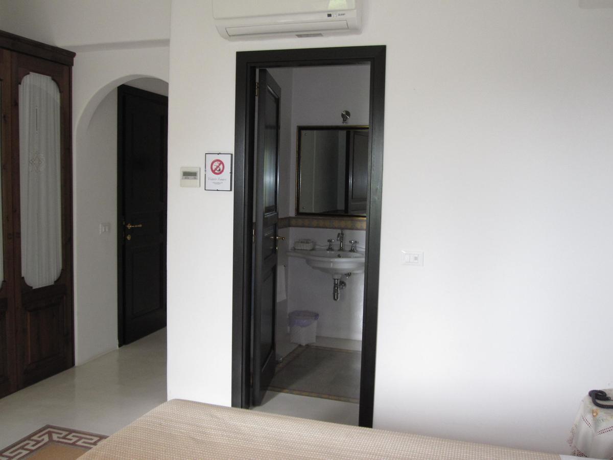 Double or Twin Room with Garden View
