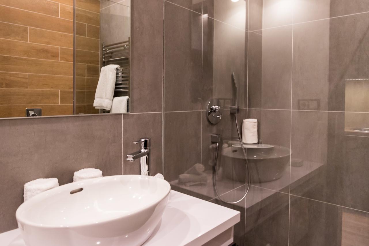 Premium Family Suite with Terrace