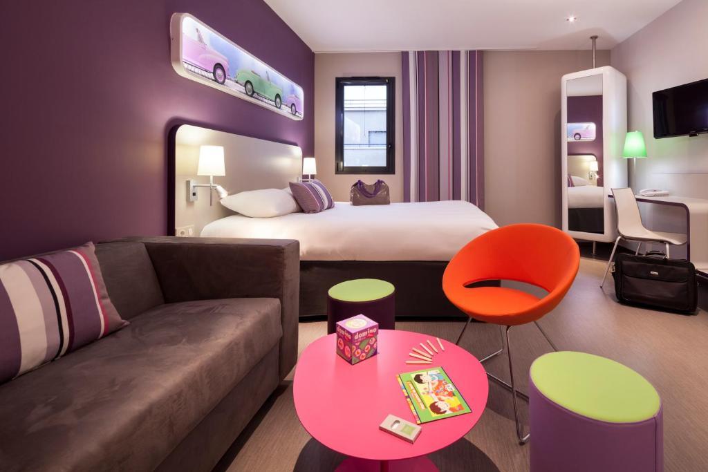 Suite 1 Double Bed Sofa,1756536888:JPEG