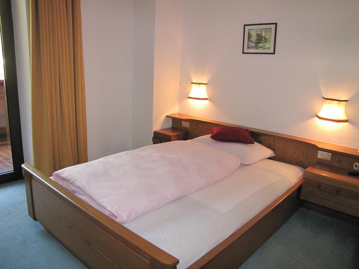 Single Room Balcony,646513662:JPEG