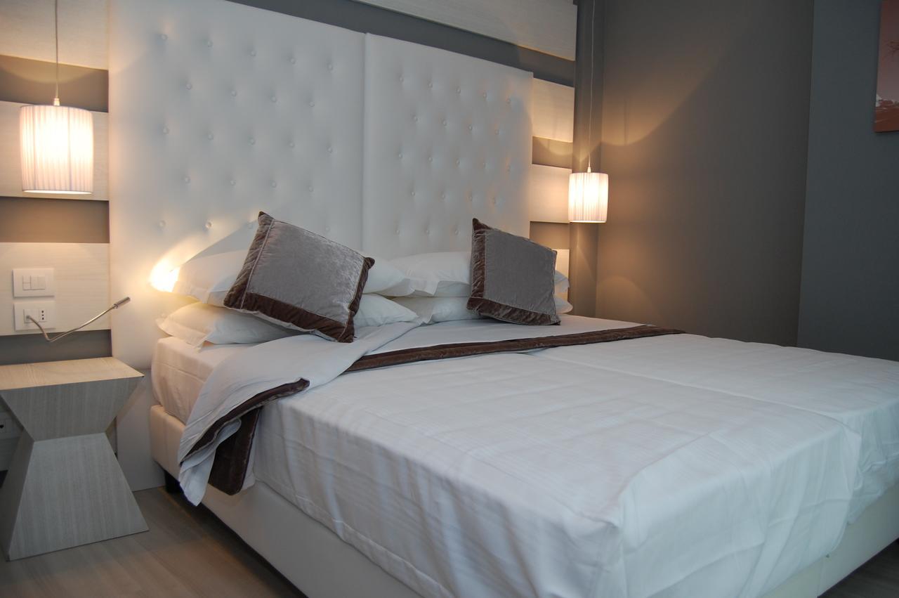Double Room,649183899:JPEG