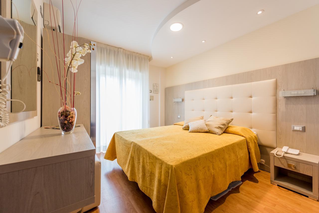 Double Room,649370442:JPEG