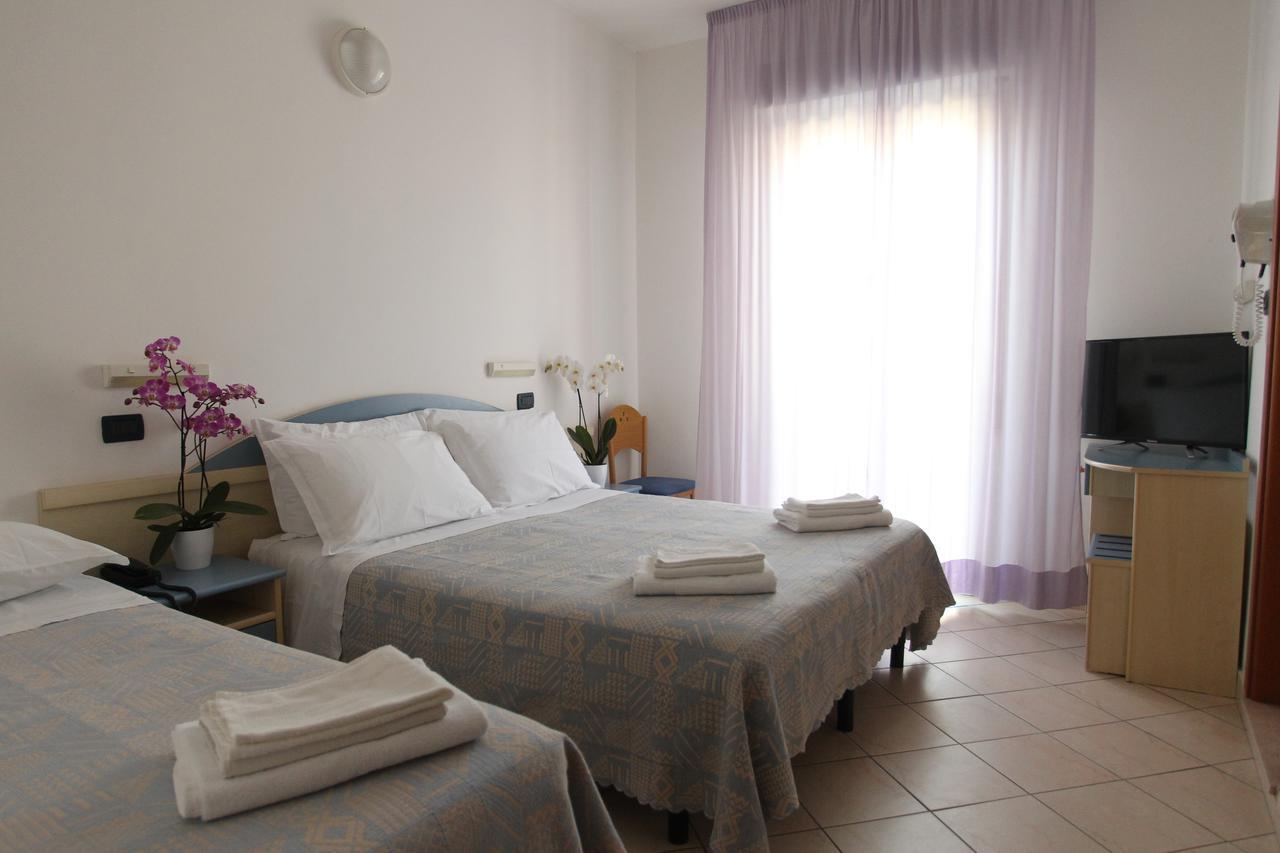 Double or Twin Room Balcony