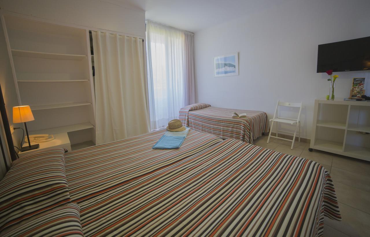 Triple Room,654376002:JPEG