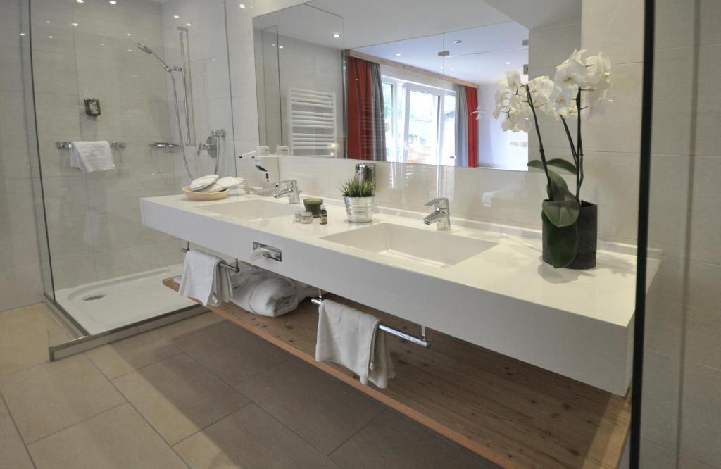 Superior Double Room with Balcony