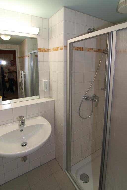 Vierbettzimmer