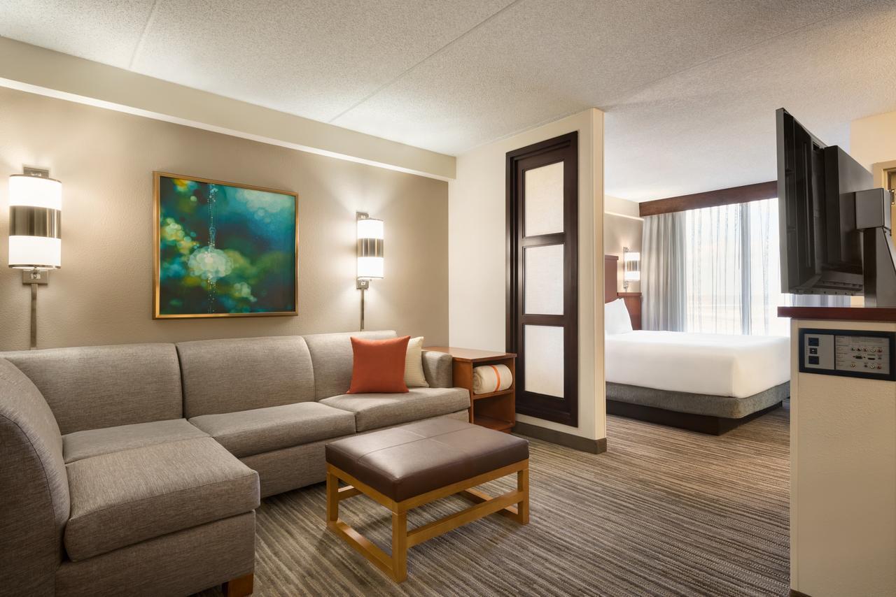 King Room with Sofa Bed - High Floor