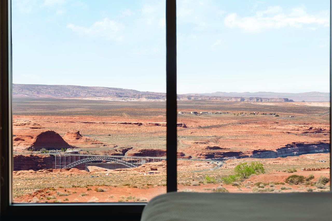 Zimmer mit Kingsize-Bett, Aussicht und Dusche – barrierefrei