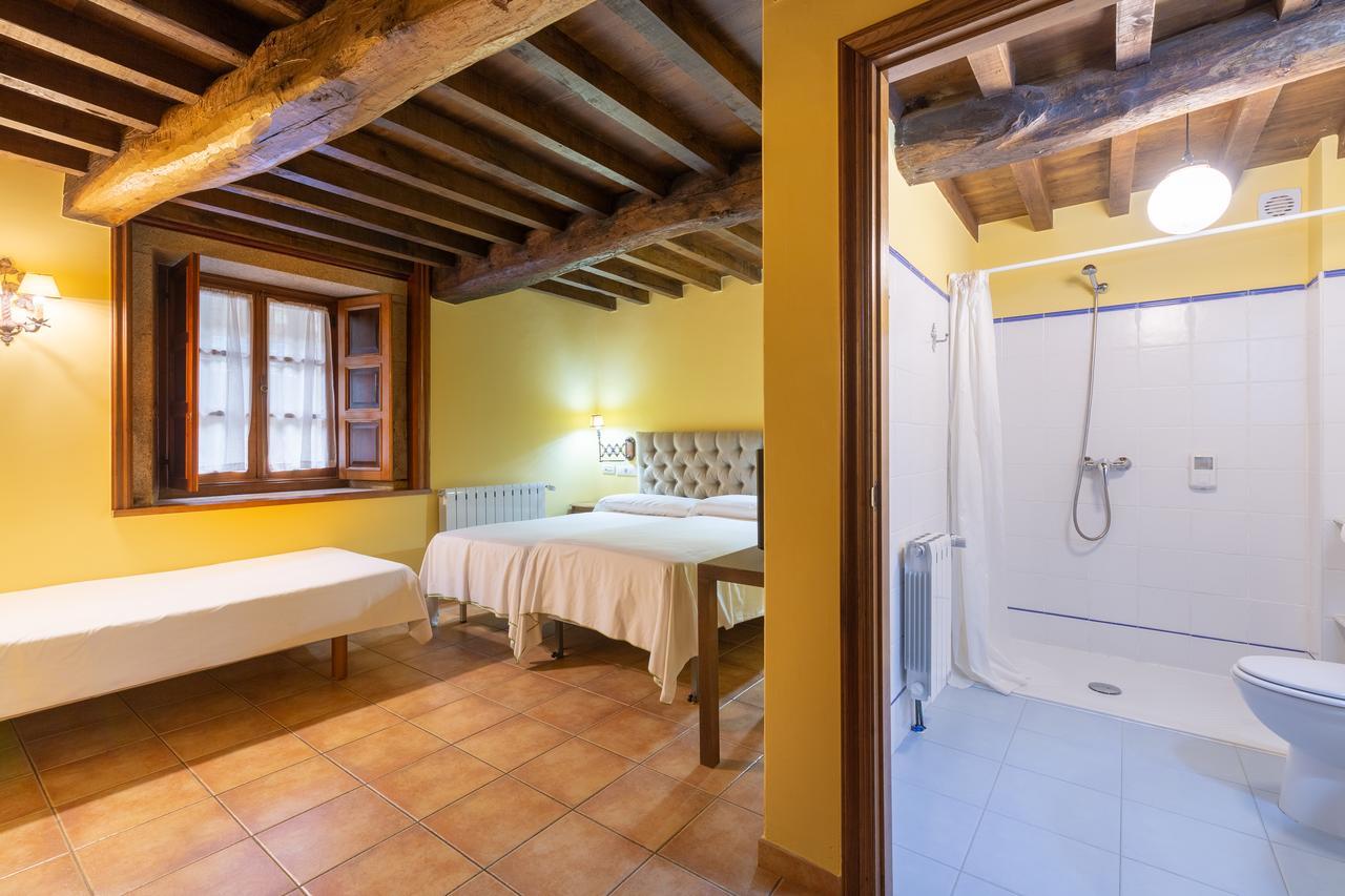 Triple Room Private Bathroom,660983031:JPEG