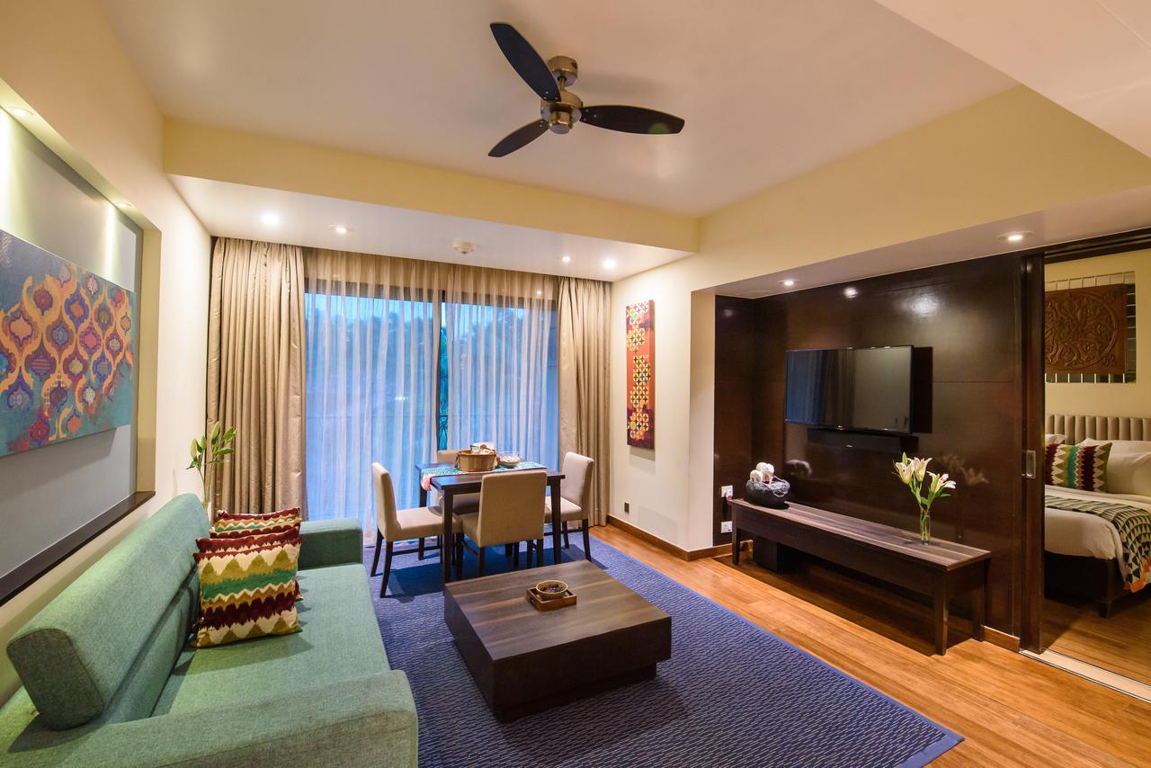 Prestige Suite on One way Local Transfer Happy Hours 11 from 5pm to 7pm on Food Beverages on SPA