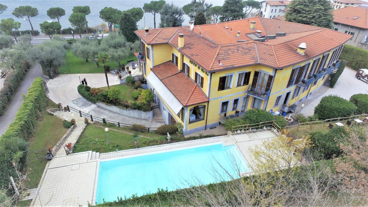 Camera Matrimoniale con Balcone