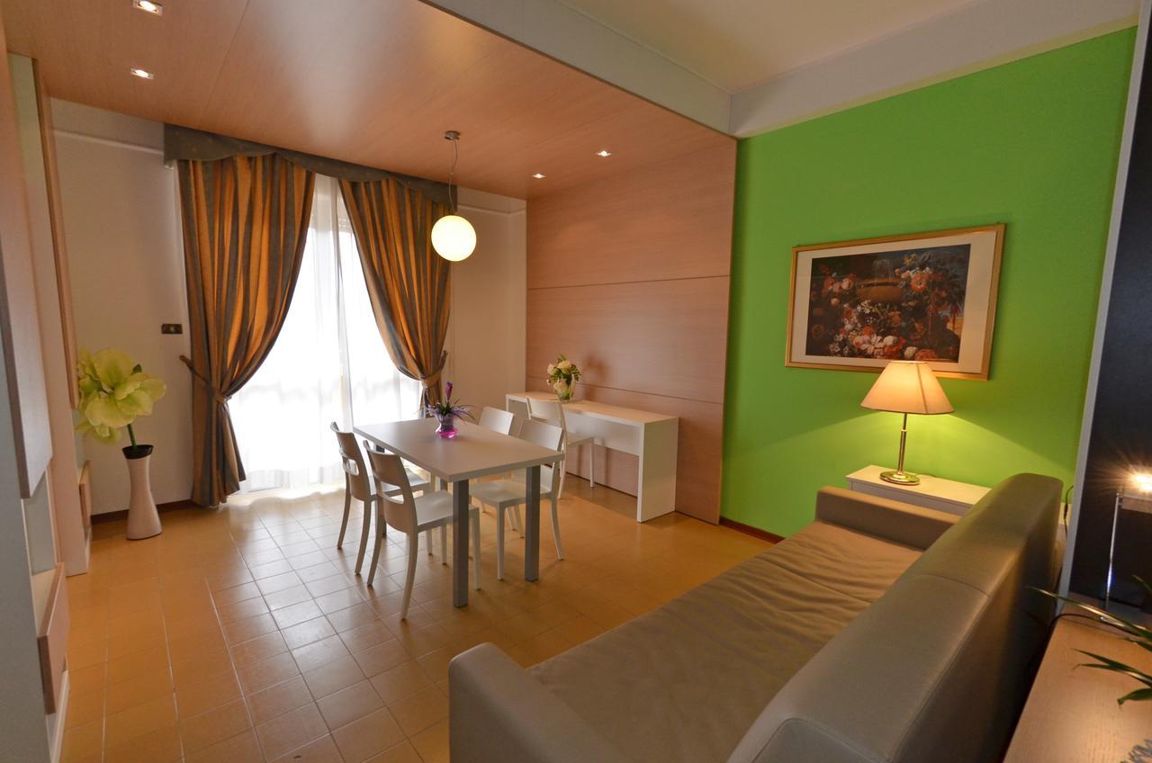 Studio Apartment,727040392:JPEG