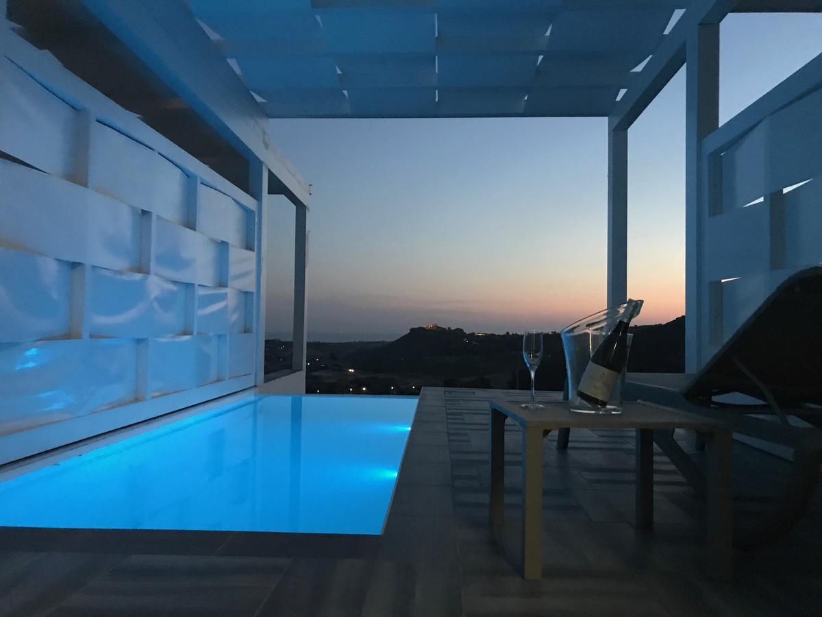 Superior Double Room Private Heated Pool,775832398:JPEG