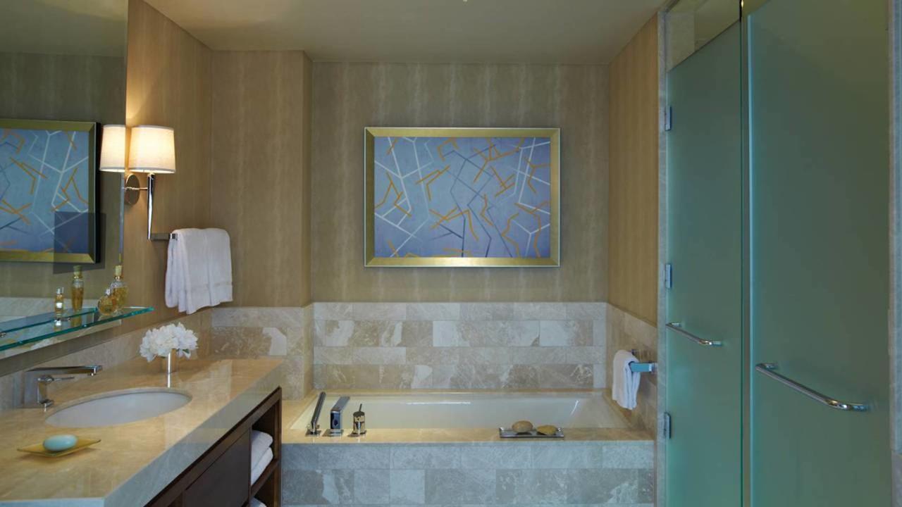 Chambre Double avec 2 Lits Doubles - Vue sur Ville